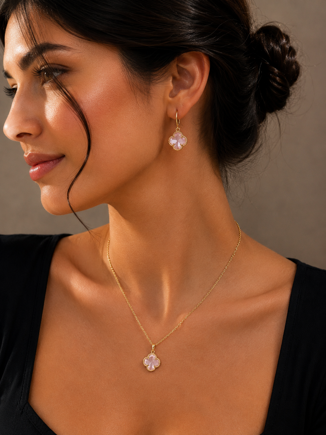 Van Clover Crystal Jewelry Set